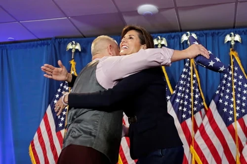 Bà Haley lần đầu chiến thắng ông Trump trong vòng bầu cử sơ bộ của đảng Cộng hòa