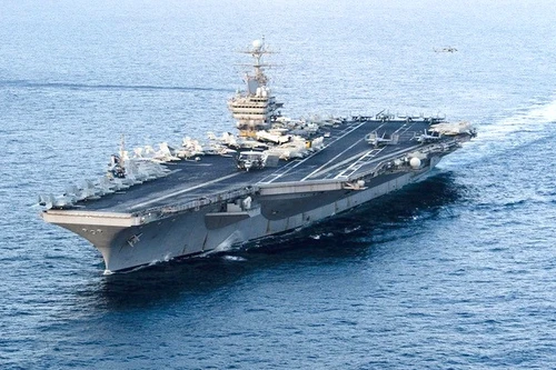 Houthi tuyên bố tấn công tàu sân bay USS Abraham Lincoln của Mỹ