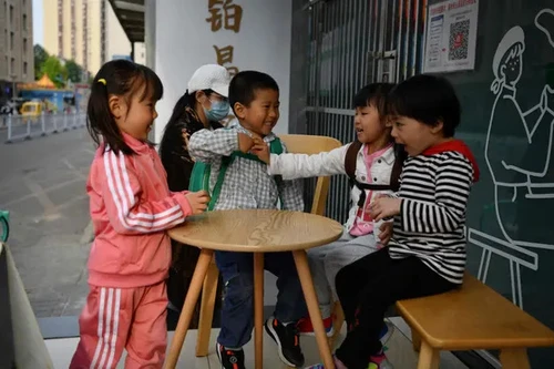 Dân số Bắc Kinh lần đầu sụt giảm sau gần 20 năm