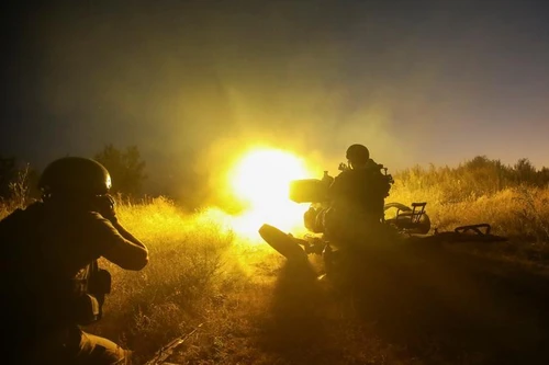 Cận cảnh tiền tuyến khốc liệt trong cuộc xung đột Nga - Ukraine