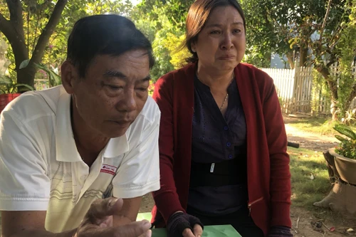 [Tin nhanh tối 6-12-2020] Vụ học sinh viết thư tuyệt mệnh: Tạm đình chỉ Hiệu trưởng, Hiệu phó