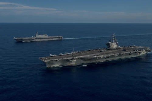 Tàu sân bay Mỹ lần đầu tham gia tập trận chung với Nhật Bản và Pháp