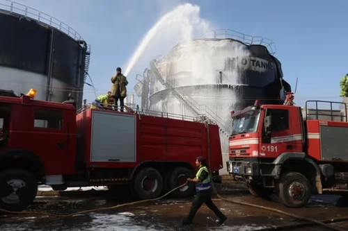 Hàng chục chiến đấu cơ Israel xuất kích tấn công dữ dội Houthi ở Yemen