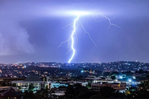 24 người tử vong do sét đánh ở Ấn Độ