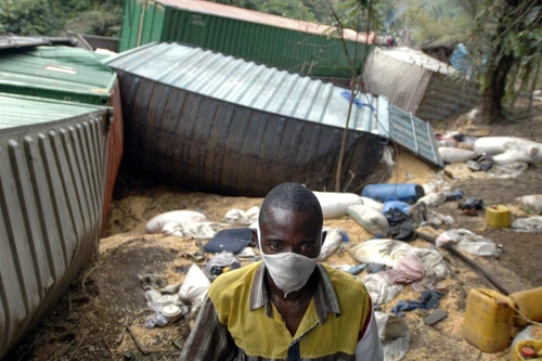 Đoàn tàu hoả trật bánh ở Congo, ít nhất 60 người chết