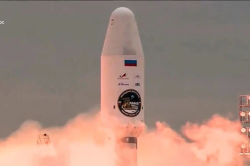 Tàu thăm dò Luna-25 của Nga đến quỹ đạo Mặt trăng, chuẩn bị cho cú hạ cánh lịch sử