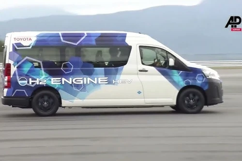 Toyota ra mắt xe hybrid sử dụng hydro, gần như không phát thải khí CO2