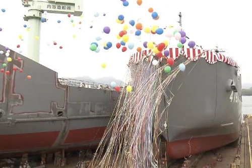 Nhật Bản hạ thủy tàu vận tải mới, có khả năng đổ bộ bờ biển