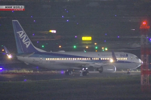Máy bay chở 174 người gặp sự cố tại Nhật Bản