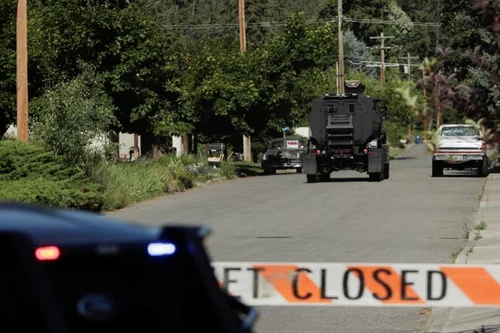 Mỹ: Nhóm lính cứu hỏa bị phục kích, ít nhất 2 người thiệt mạng