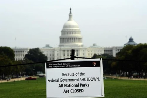 Chính phủ Mỹ lại đối mặt nguy cơ phải ngừng hoạt động