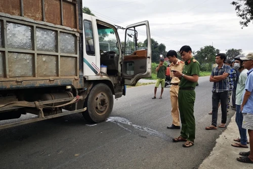 [Tin nhanh tối 26-11-2020] Hai nữ sinh tử vong thương tâm trên đường tới trường
