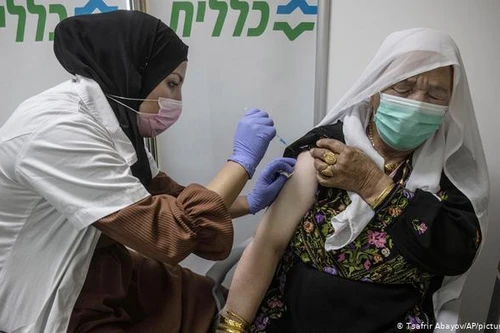 Israel: Vaccine ngừa Covid-19 có thể giảm 98,9% nguy cơ tử vong