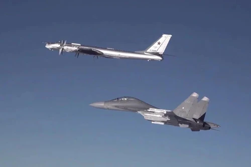 Máy bay Trung Quốc - Nga tuần tra chung, Hàn Quốc điều tiêm kích giám sát