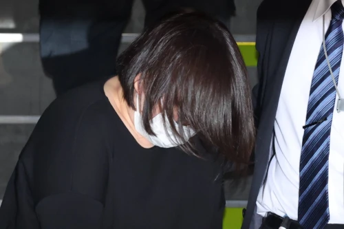 Nghi trộm 20 kg vàng thỏi của khách, cựu nhân viên ngân hàng bị bắt