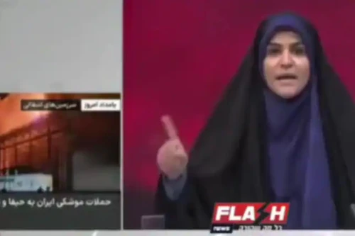 Video Đài truyền hình nhà nước Iran bị trúng bom của Israel