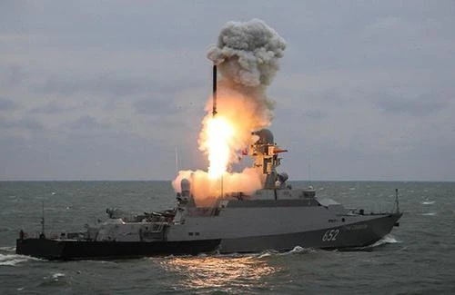 Tên lửa hành trình Nga hủy diệt mục tiêu xa hơn 1.000km