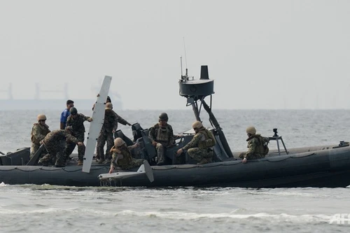 SEALS dạy binh sỹ Philippines sử dụng máy bay không người lái