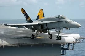 Mỹ điều 12 chiến đấu cơ F/A-18 tới Philippines