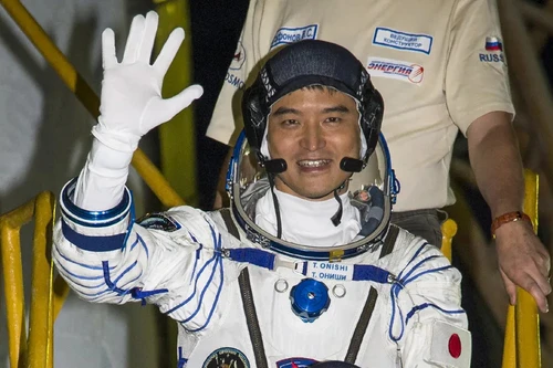 Phi hành gia Nhật Bản nói gì trước khi kết thúc vai trò chỉ huy Trạm Vũ trụ quốc tế (ISS)?