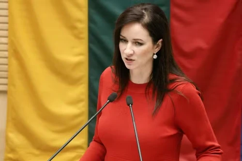 Litva tuyên bố sẽ bắn hạ khí cầu buôn lậu từ Belarus