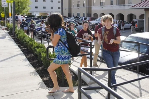 Mỹ bắt nghi can thứ hai âm mưu đánh bom trụ sở FED