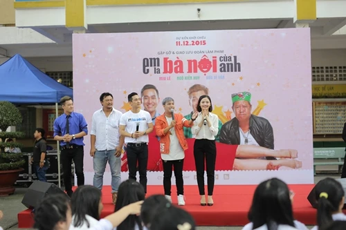 Ngô Kiến Huy đưa Miu Lê, Hứa Vĩ Văn về thăm trường cũ