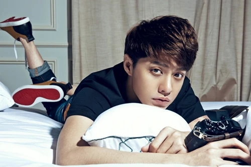 Noo Phước Thịnh đẹp hút hồn với hình ảnh mới