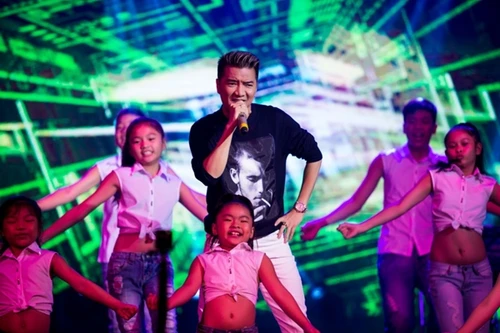 Ca sĩ hải ngoại Mạnh Quỳnh mời Đàm Vĩnh Hưng, Lệ Quyên tham gia liveshow