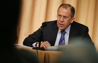 Moscow yêu cầu Kiev đảm bảo an ninh cho các cơ quan ngoại giao Nga