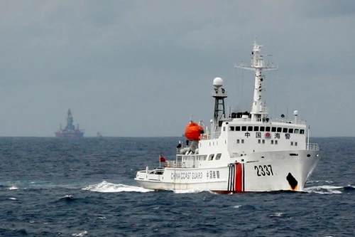 Trung Quốc: Mỹ không nên “nhúng tay” vào tranh chấp trên biển Đông