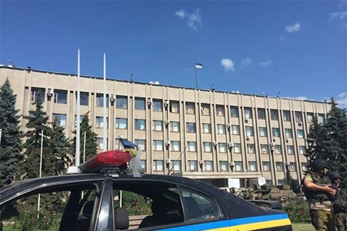 Ukraine sẽ phá tan các thành trì của quân nổi dậy tại Donesk và Lugansk 