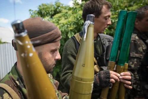 Giao tranh nảy lửa tại miền Đông, 300 binh sĩ ly khai thiệt mạng