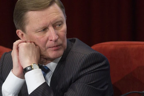 Điện Kremlin:Ukraine xây "tường thành" trên biên giới đe dọa việc phục hồi quan hệ hai nước