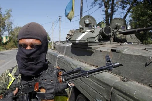 Quân đội Ukraine tạo bước đột phá, đè bẹp quân ly khai