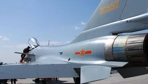 J-15 có thể đánh bại F-35B trong cuộc xung đột giới hạn?