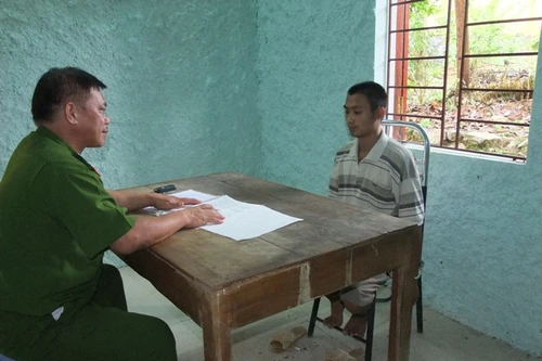 Trộm xe máy người đi chợ, để có tiền thỏa cơn nghiện