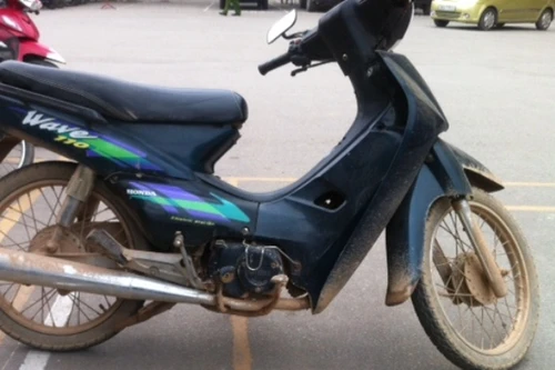 Tàn bạo siết cổ lái xe ôm giữa rừng