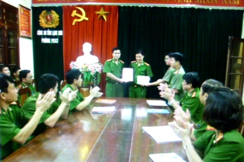 Lạng sơn: Đấu tranh mạnh với tội phạm ma túy 