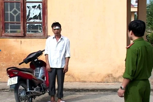  Bắt đối tượng trộm cắp xe máy