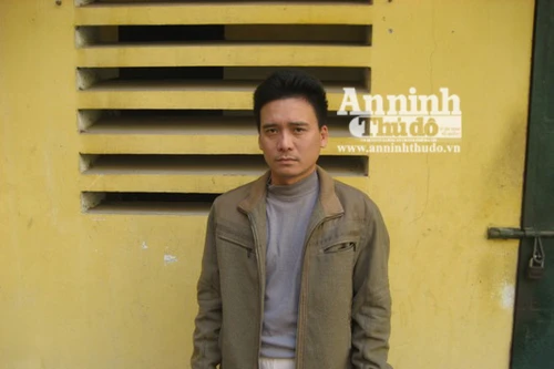 Lừa bạn, “mượn” xe tự lái đi cầm cố