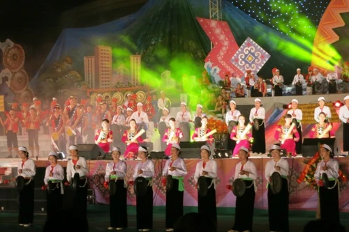 Khai mạc Ngày hội văn hóa các dân tộc Tây Bắc