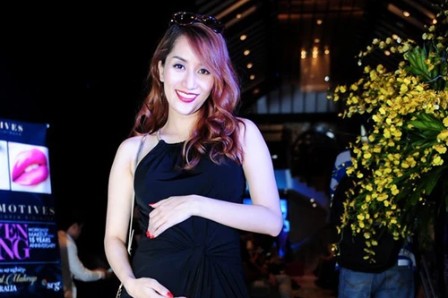 “Bà bầu” Khánh Thi bị ngăn cản làm giám khảo Bước nhảy hoàn vũ nhí