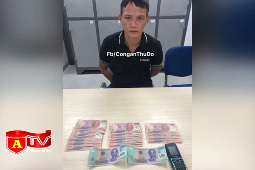 Bị bắt quả tang khi đang vận chuyển tiền giả 