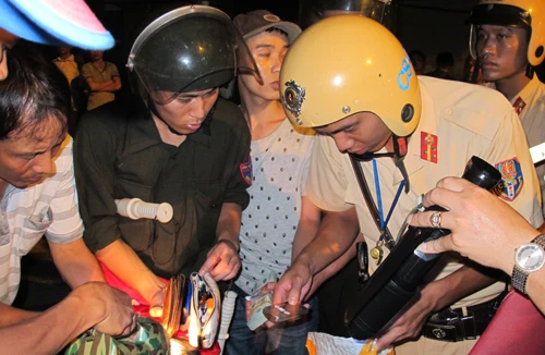 Tổ công tác 141 “quét” tội phạm vùng ngoại thành