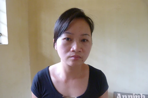 Lạ thì “thư giãn”, quen liền... bán dâm