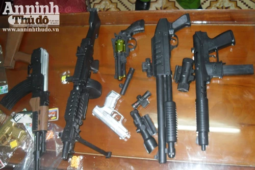 Thu giữ hơn 1.500 khẩu súng đồ chơi giống y thật