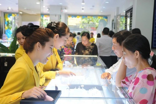 Giá vàng hôm nay (19-10): Giảm mạnh ngay khi mở cửa