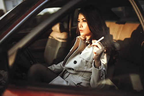 Trương Ngọc Ánh "tái xuất" trong câu chuyện thật về "Bông hồng lửa"