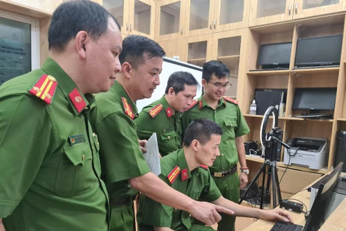 Niềm vui lớn giúp vơi vất vả và những giọt mồ hôi